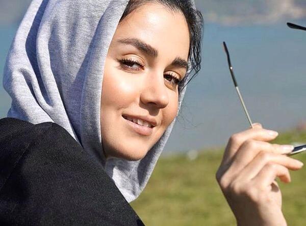 عکس مادر افسانه پاکرو
