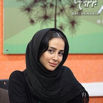 عکس الناز حبیبی با چادر