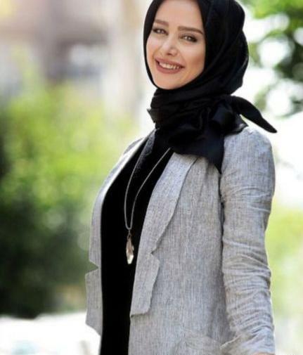 عکس الناز حبیبی با چادر