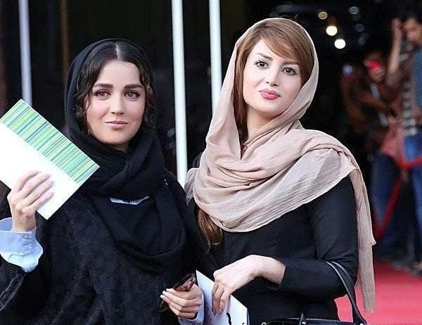 عکس افسانه پاکرو با مادرش