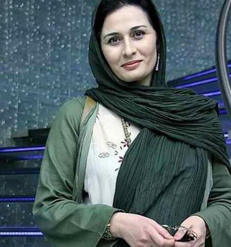 عکس از پریوش نظریه و همسرش