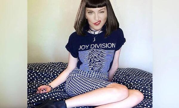 عکس فتوشاپ خواننده