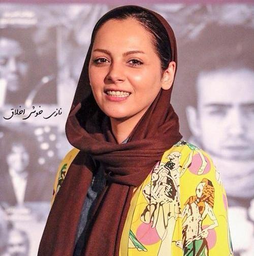 عکس لو رفته چکامه چمن ماه