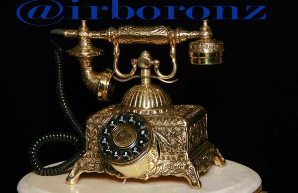 عکس تلفن ایستاده برنز