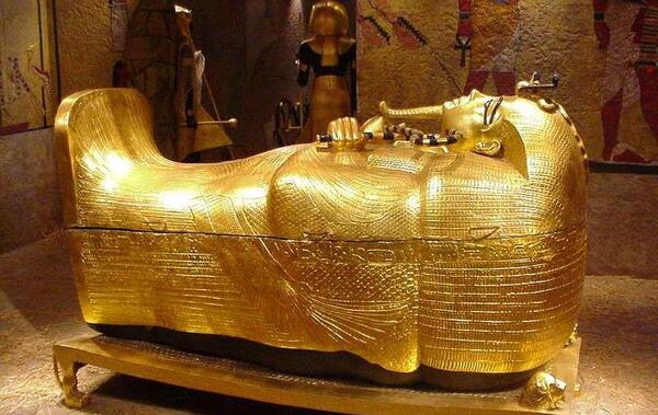 عکس داخل اهرام ثلاثه مصر