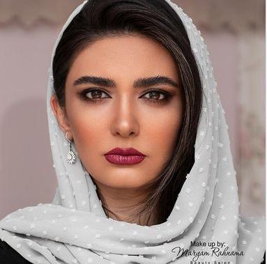 عکس لیندا کیانی بدون گریم
