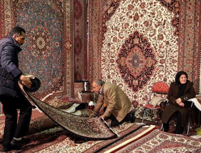 عکس فرش صلح و دوستی