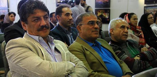 عکس فرش صلح و دوستی