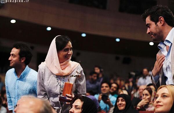 عکس ترانه علیدوستی در جشن حافظ