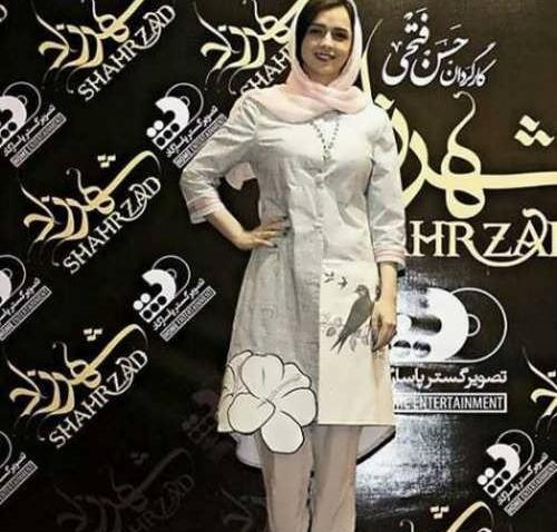 عکس ترانه علیدوستی در جشن حافظ