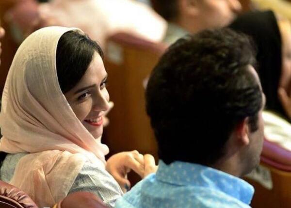 عکس ترانه علیدوستی در جشن حافظ