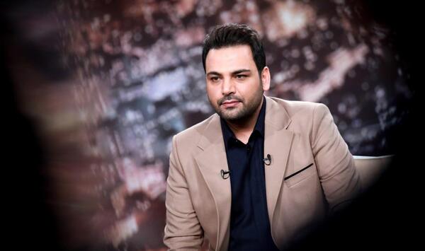 عکس سردار سلیمانی در حرم حضرت زینب