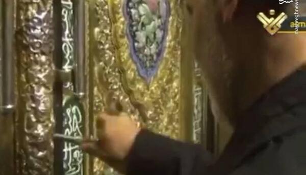 عکس سردار سلیمانی در حرم حضرت زینب