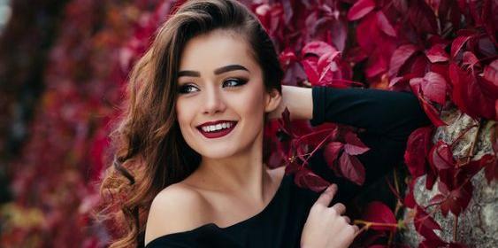 عکس یک دختر زیبا برای پروفایل واتساپ