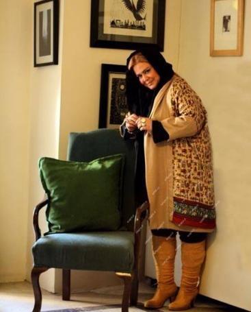 عکس بهاره رهنما با چکمه