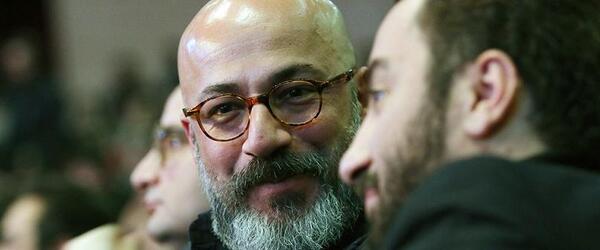 عکس امیر آقایی در حریم سلطان