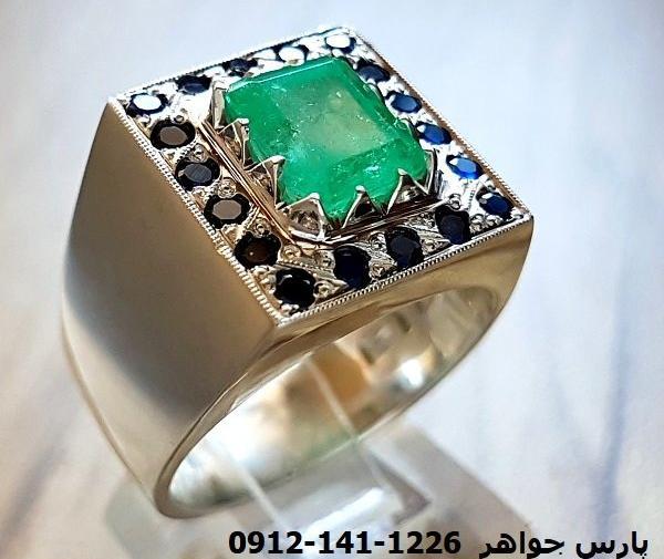 عکس انگشتر زمرد درشت