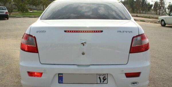 عکس پشت ماشین رانا