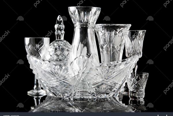 عکس پس زمینه ظرف