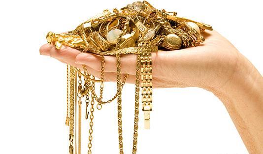 عکس با کیفیت طلا و جواهر