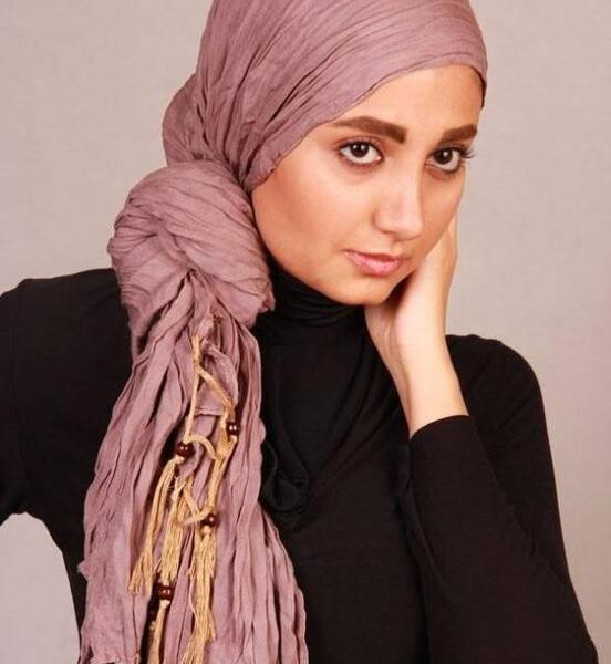 عکس مدل های زیبا برای بستن شال