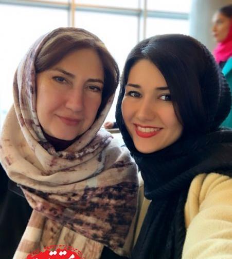 عکس شاهرخ استخری و مادرش
