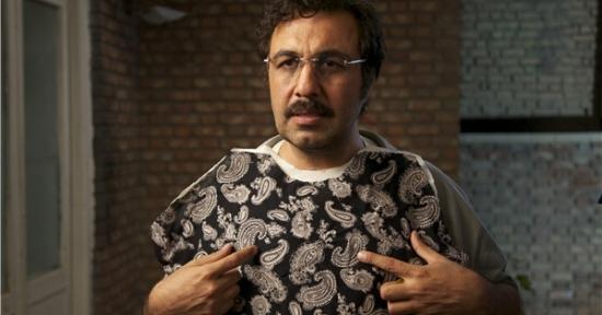 عکس اکبر عبدی در فیلم خوابم میاد