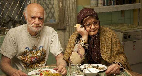 عکس اکبر عبدی در فیلم خوابم میاد