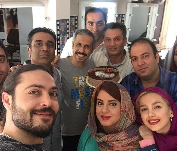 عکس پشت صحنه در حاشیه 1