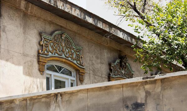 عکس لایه باز خانه قدیمی