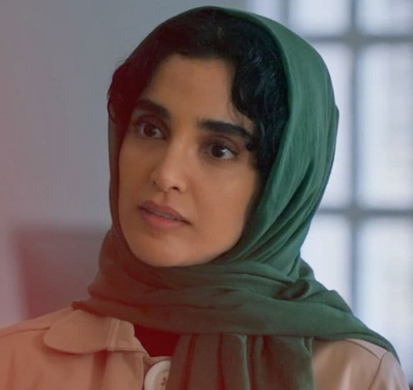 عکس الهه حصاری در زخم کاری