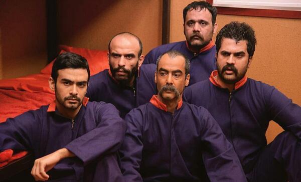 عکس سریال در حاشیه