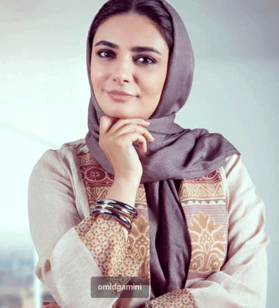 عکس لیندا کیانی در سریال مانکن