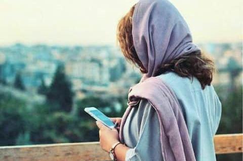 عکس دختر خوشتیپ باکلاس از پشت