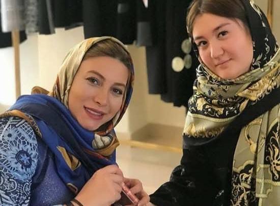 عکس فریبا نادری با لباس عروس