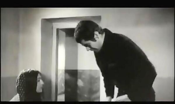 عکس بهروز وثوقی در فیلم غریبه