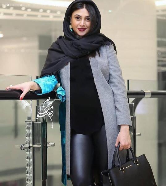 عکسهای مدلینگ آزاده صمدی