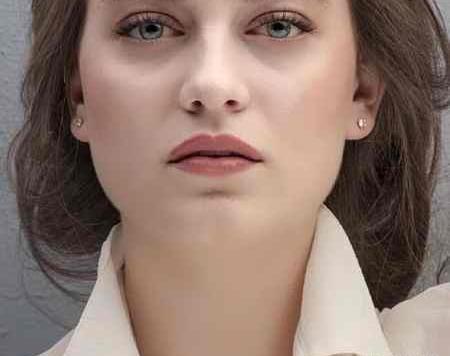 عکس مینا در زندگی زیباست