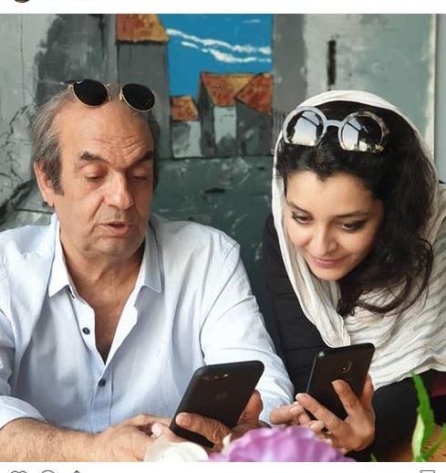 عکس ساره بیات و پدر و مادرش