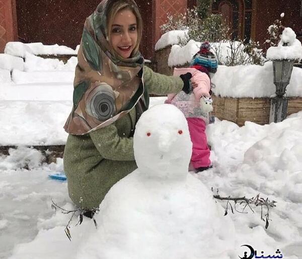 عکس شبنم قلی خانی با دخترش