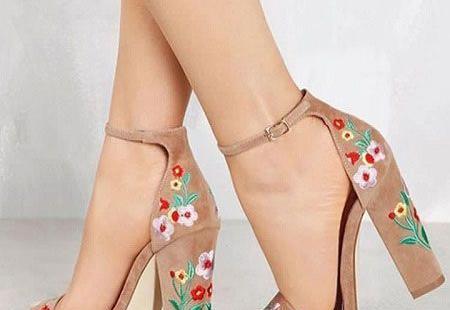 عکس کفش پاشنه بلند دخترانه جدید مشکی