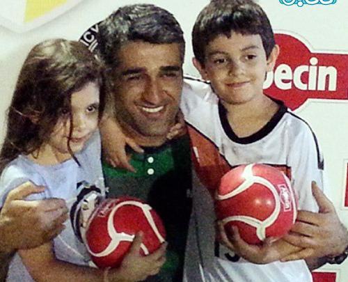 عکس پژمان جمشیدی با پسرش