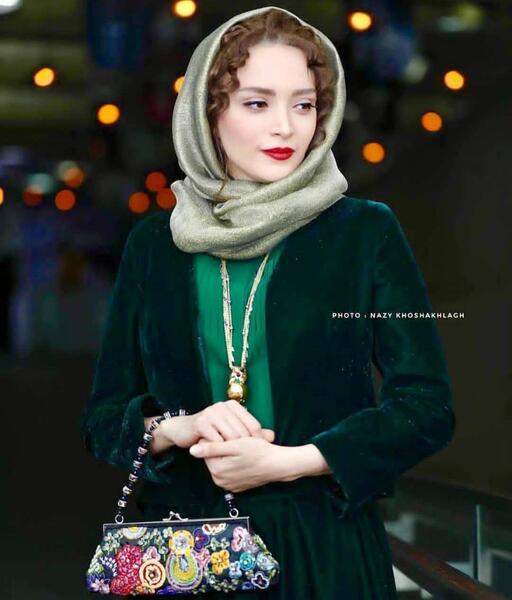عکس لباس بهنوش طباطبایی