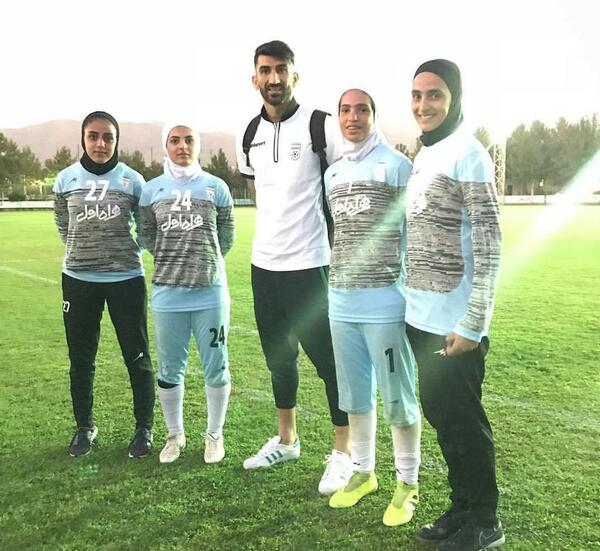 عکس بیرانوند و دوست دخترش