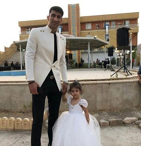 عکس بیرانوند و دوست دخترش