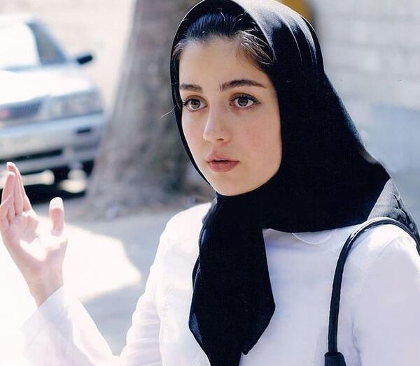 خواهرش عکس افسانه پاکرو قبل از عمل