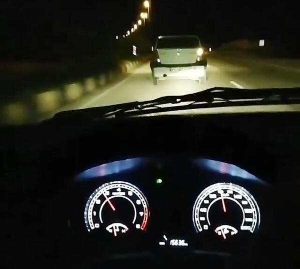 عکس پسرونه پشت فرمون