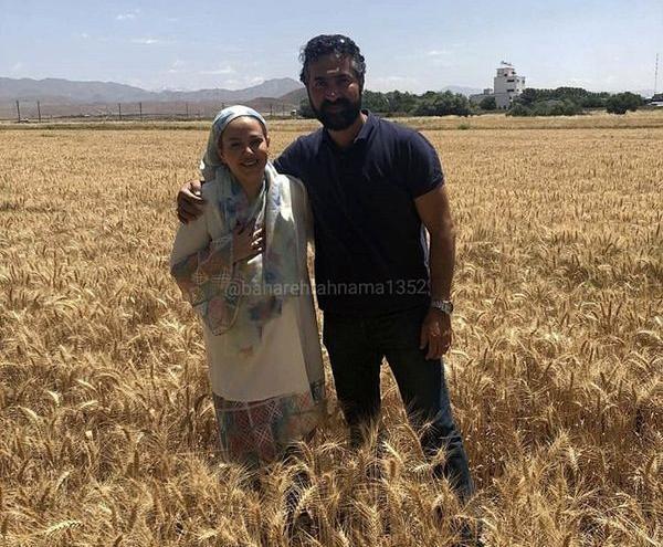 عکس تو گندم زار