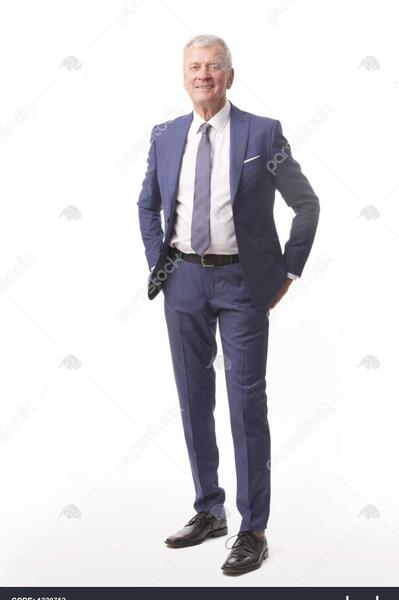 عکس ایستاده مرد