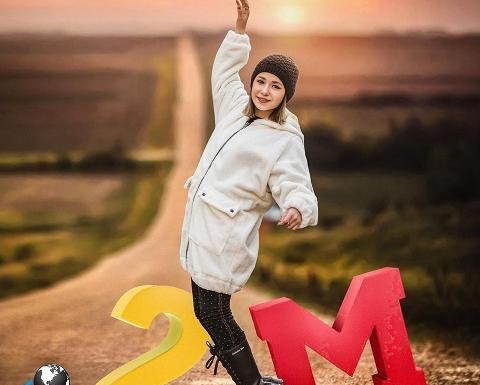 عکس روز دختر پریسا پور مشکی طنز خنده دار
